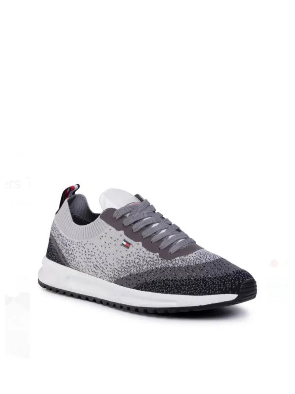 Modern Knit Runner
