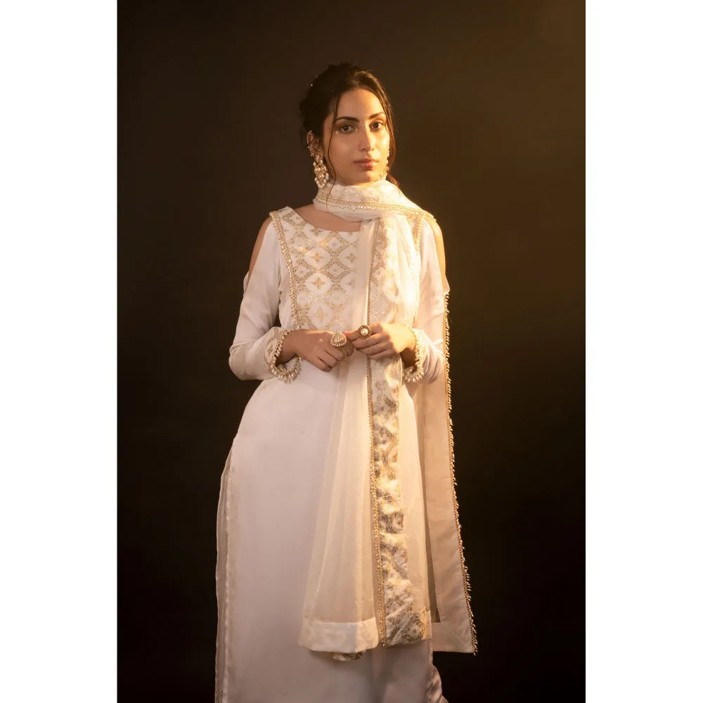 Monk & Mei Emily Full Sleeve Kurta With Dupatta (Set of 3)